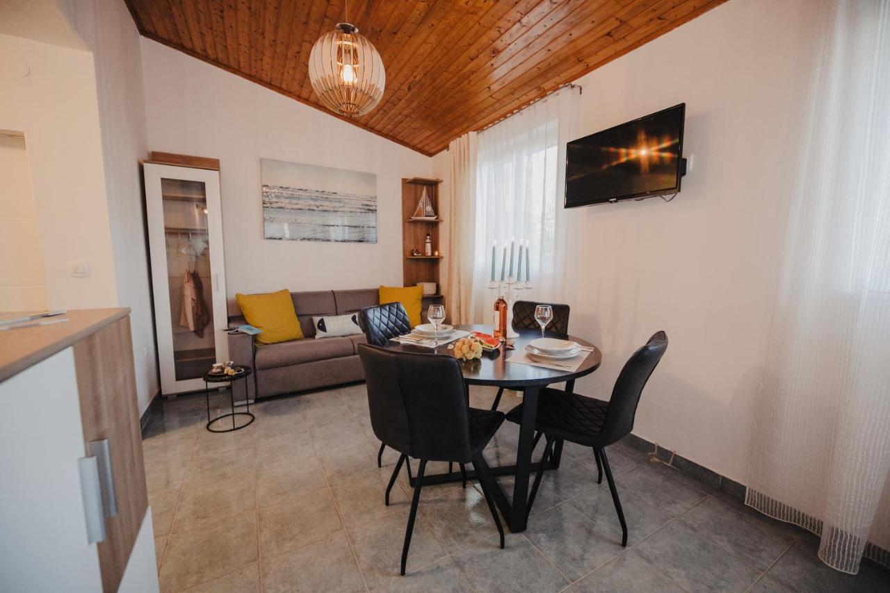 Studio Apartmant Tonka Σίμπενικ Εξωτερικό φωτογραφία