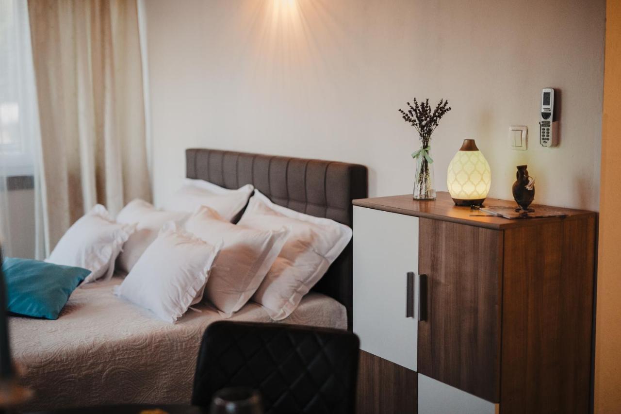Studio Apartmant Tonka Σίμπενικ Εξωτερικό φωτογραφία