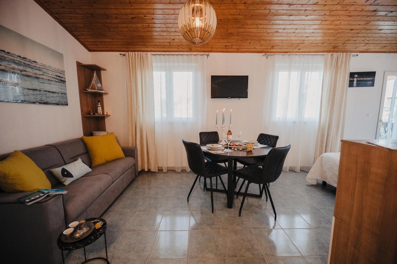 Studio Apartmant Tonka Σίμπενικ Εξωτερικό φωτογραφία