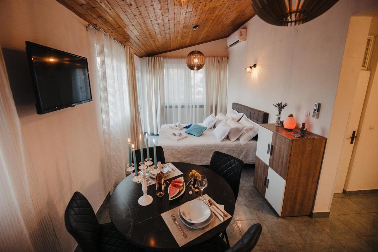 Studio Apartmant Tonka Σίμπενικ Εξωτερικό φωτογραφία