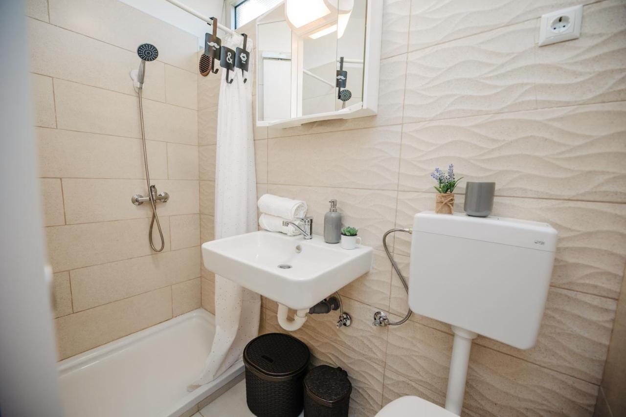 Studio Apartmant Tonka Σίμπενικ Εξωτερικό φωτογραφία