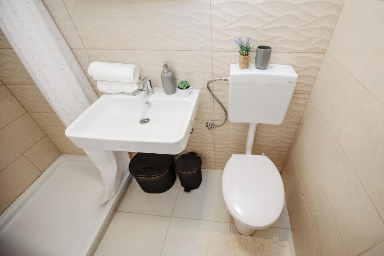 Studio Apartmant Tonka Σίμπενικ Εξωτερικό φωτογραφία