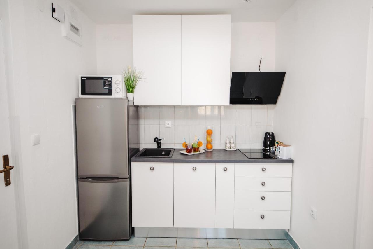 Studio Apartmant Tonka Σίμπενικ Εξωτερικό φωτογραφία
